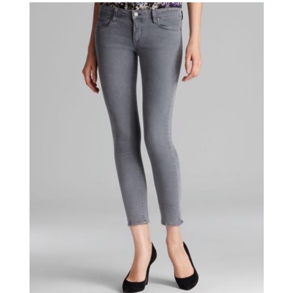 Paige jeans Skyline Ankle Peg in Cloud Cover jeans size 30